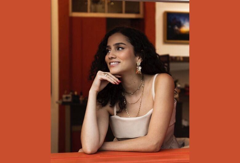 Douradense conquista passarela da London Fashion Week com coleção inspirada nas raízes de MS