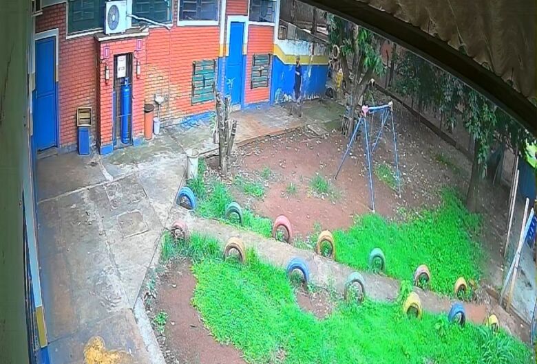 Homem invade creche, furta material e defeca em saco de lixo no Parque das Nações II