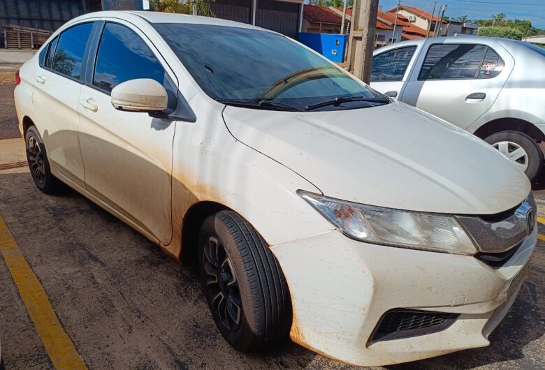 Mulher compra carro pelo Facebook e acaba detida em rodovia de Dourados