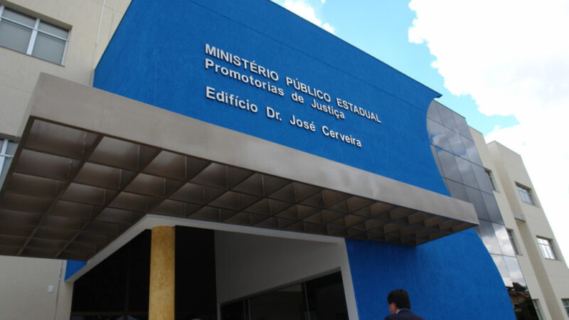 Policial civil condenado por crimes de trânsito e disparo de arma de fogo perde cargo