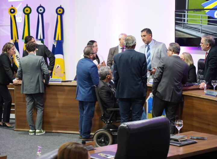 Vereadores aprovam alteração na composição da Mesa Diretora