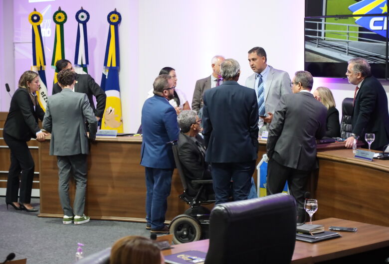 Vereadores aprovam alteração na composição da Mesa Diretora