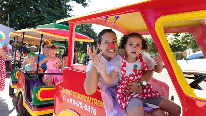 Prefeitura leva alegria ao Ceim Professor Guilherme para celebrar Dia do Circo
