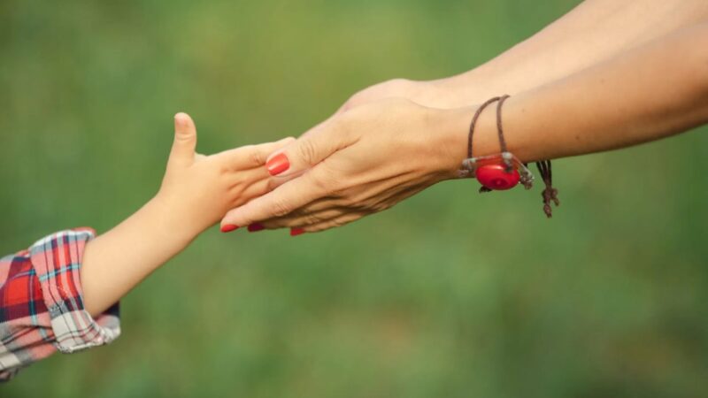 Prefeitura abre chamamento para selecionar Famílias Acolhedores em Dourados