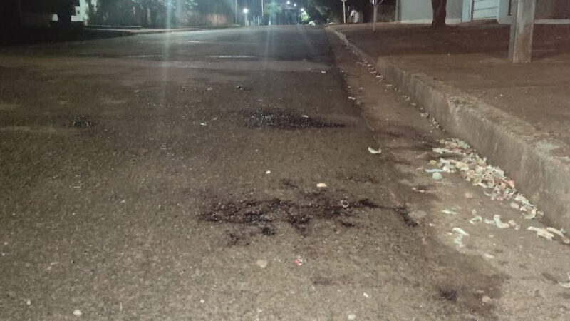 Homem morre após ser esfaqueado no tórax; autor confessa o crime