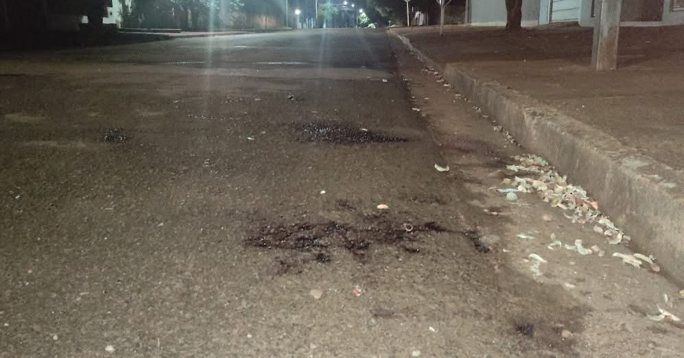 Homem morre após ser esfaqueado no tórax; autor confessa o crime