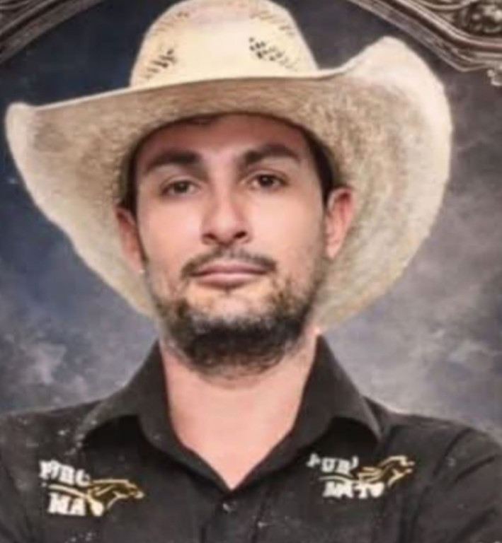 Campeão de rodeio de MS é encontrado morto em área de mata no Paraguai