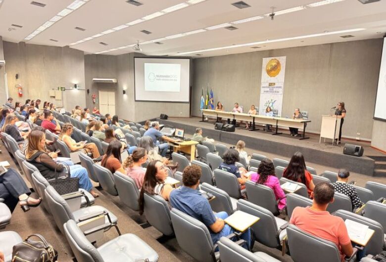 Saúde amplia teledermatologia e capacita profissionais de 20 municípios para diagnóstico precoce