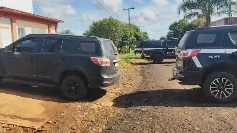 Polícia faz reconstituição de assassinato de advogado e servidor; 3 acusados estão presos