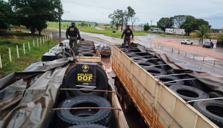 Carretas carregadas com mais de R$ 1 milhão em pneus são apreendidas na MS-164