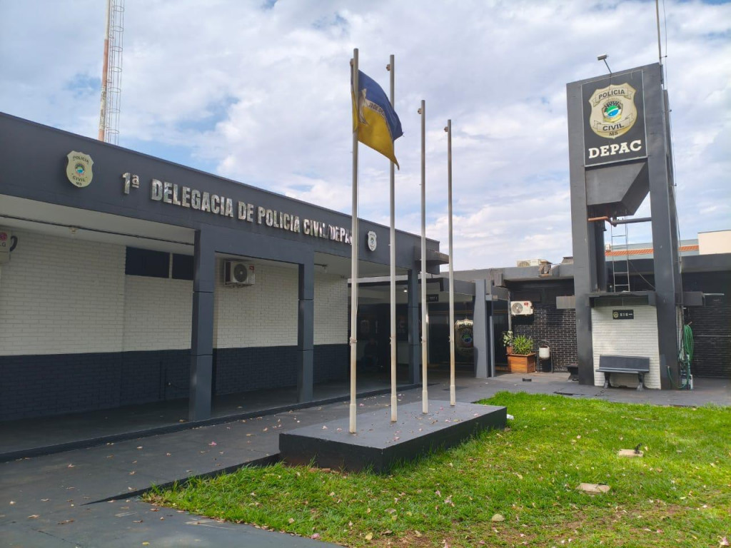 Golpista se passa por gerente de banco e idosa perde R$ 11 mil em Dourados