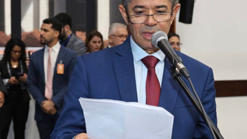 Rinaldo apresenta proposta que valoriza oftalmologistas em Mato Grosso do Sul