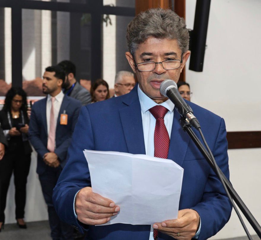 Rinaldo apresenta proposta que valoriza oftalmologistas em Mato Grosso do Sul