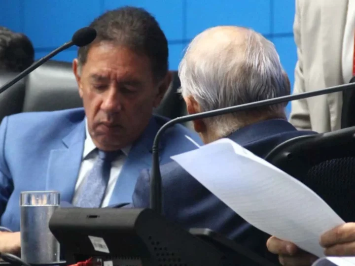 Líder do governo pede vistas e adia votação de requerimento sobre repasse de Verruck à Fiems