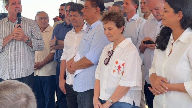 Rose Modesto acompanha entrega de casas e destaca importância da união por moradia digna em Três Lagoas