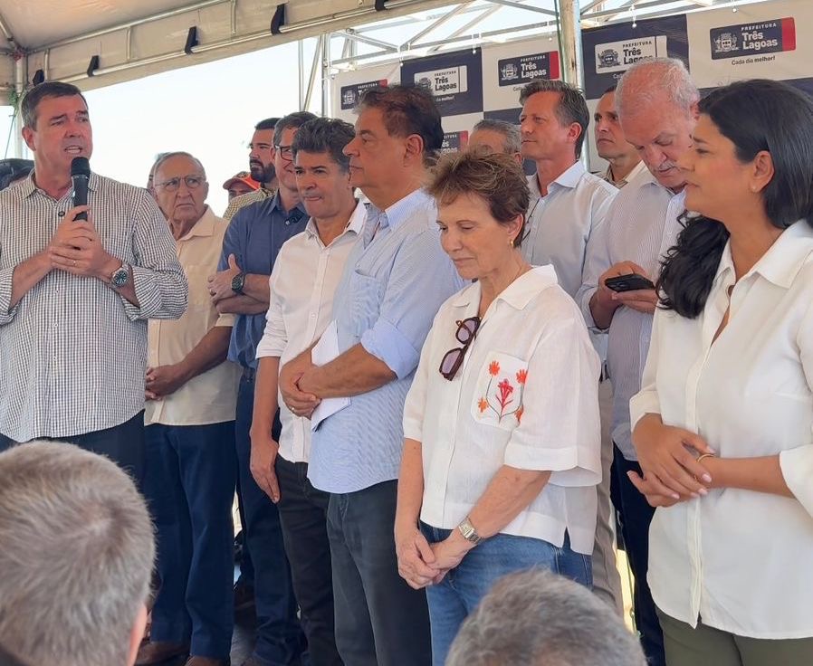 Rose Modesto acompanha entrega de casas e destaca importância da união por moradia digna em Três Lagoas