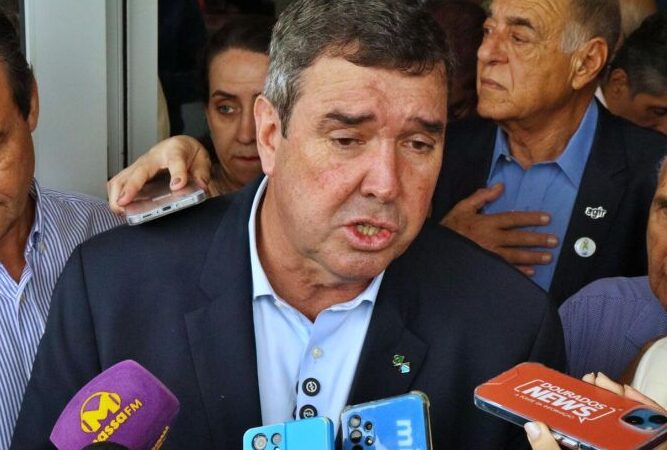 Riedel assina empréstimo de R$ 1 bi para rodovias de MS em Brasília