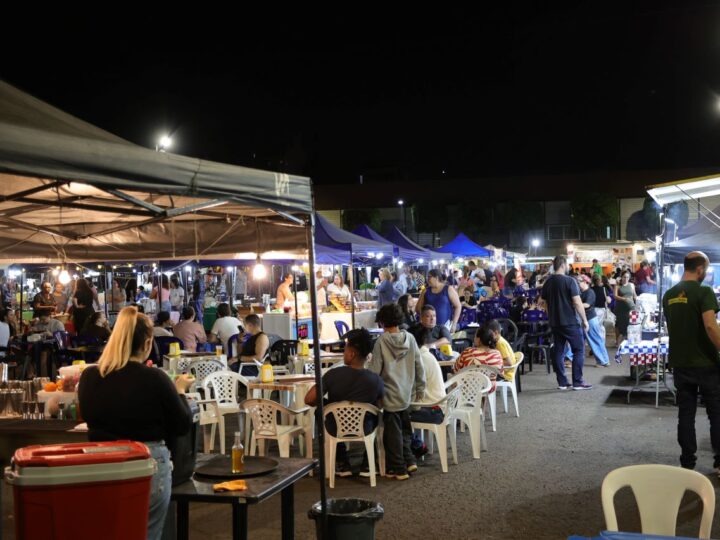 Prefeitura promove capacitação para feirantes e empreendedores de food trucks