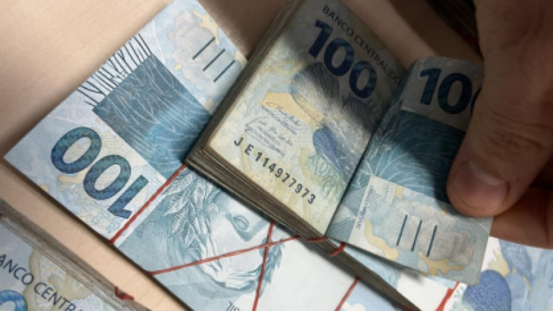 Operação da PF e do Gaeco mira esquema ligado a advogado de Dourados com participação de policiais