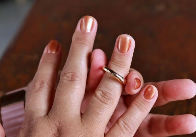 Em meio ao aumento de casos, até anéis podem levar problemas a infectados por chikungunya