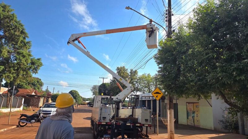 Prefeitura avança com LED e chega aos bairros Canaã I e Santa Maria em Dourados
