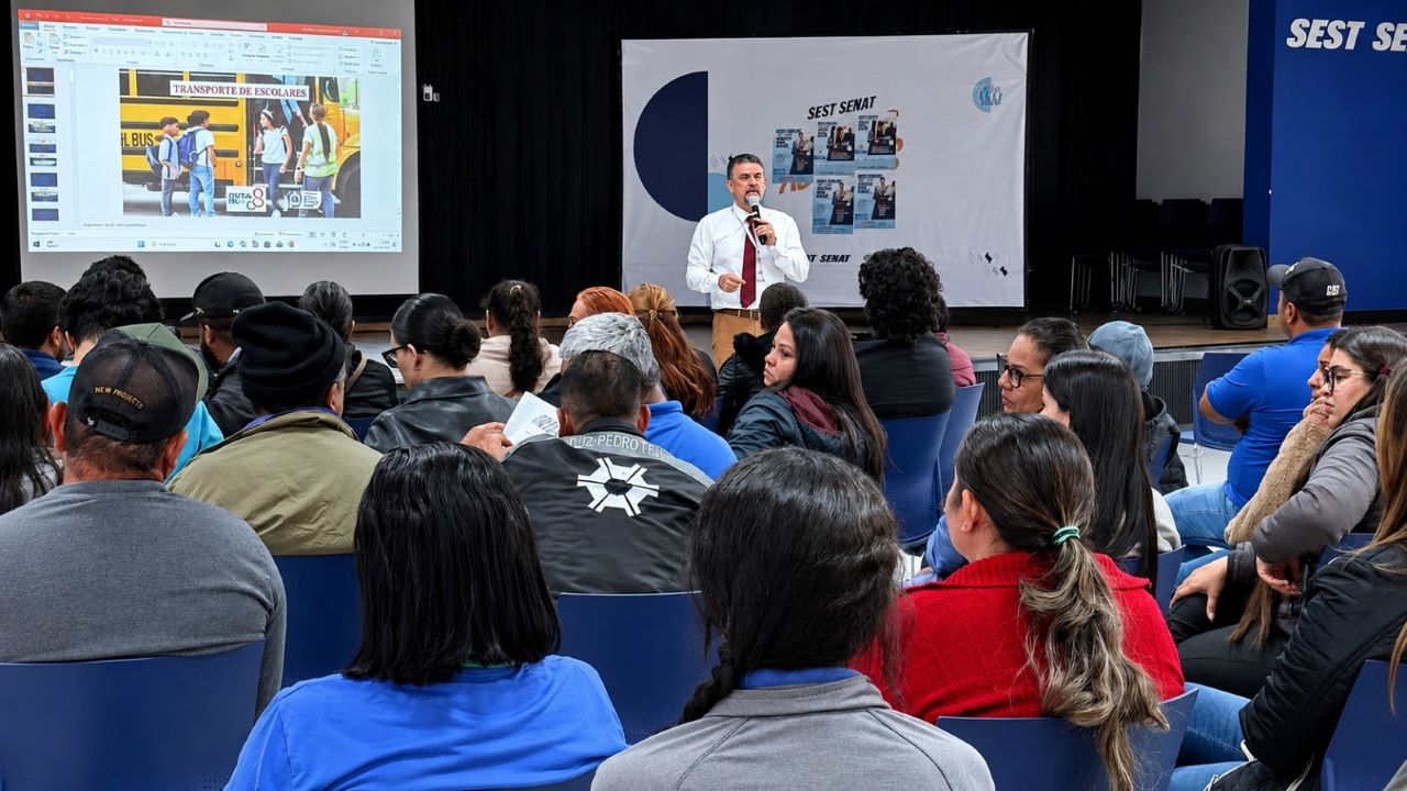Prefeitura intensifica Maio Amarelo com foco em palestras educativas e passeio ciclístico