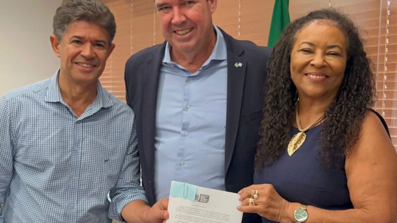 Deputado Rinaldo participa de reunião com governador para tratar de concurso com 2 mil vagas na educação