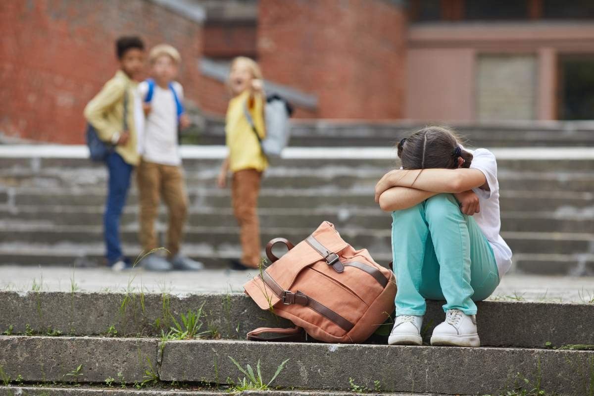 Prefeitura capacita educadores sobre prevenção de violência no contexto escolar