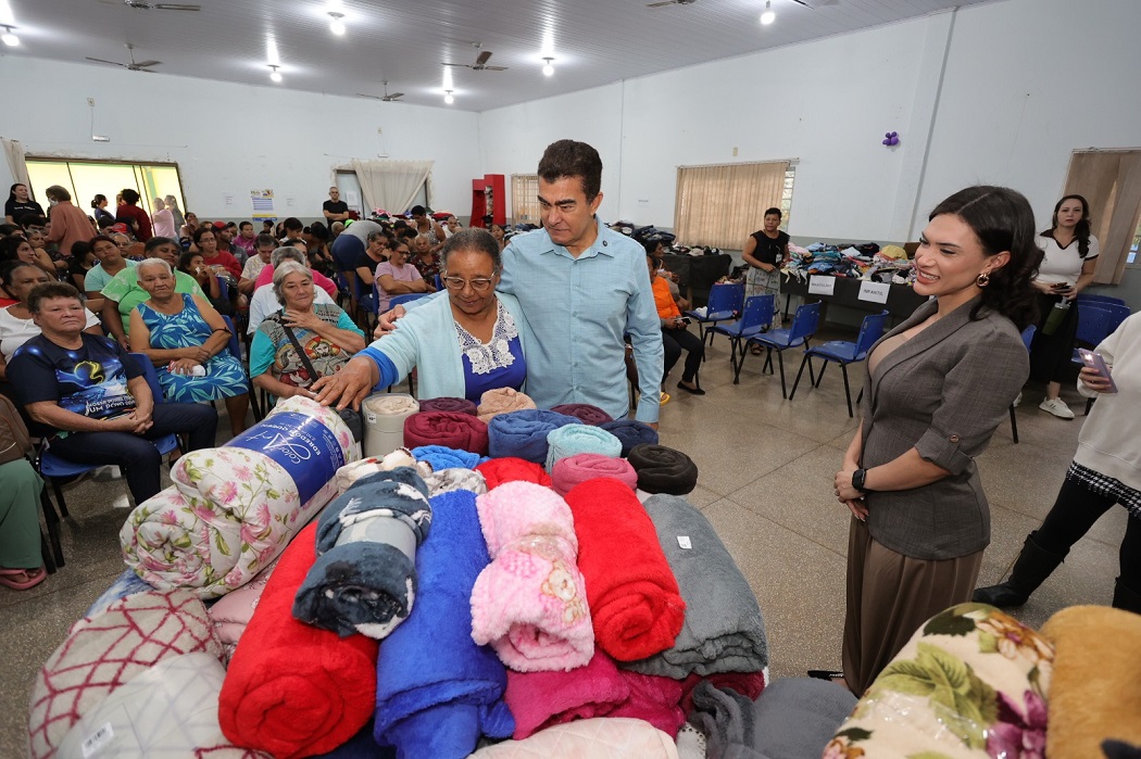 Prefeitura abre Campanha do Agasalho com Varal Solidário no Cras do Cachoeirinha