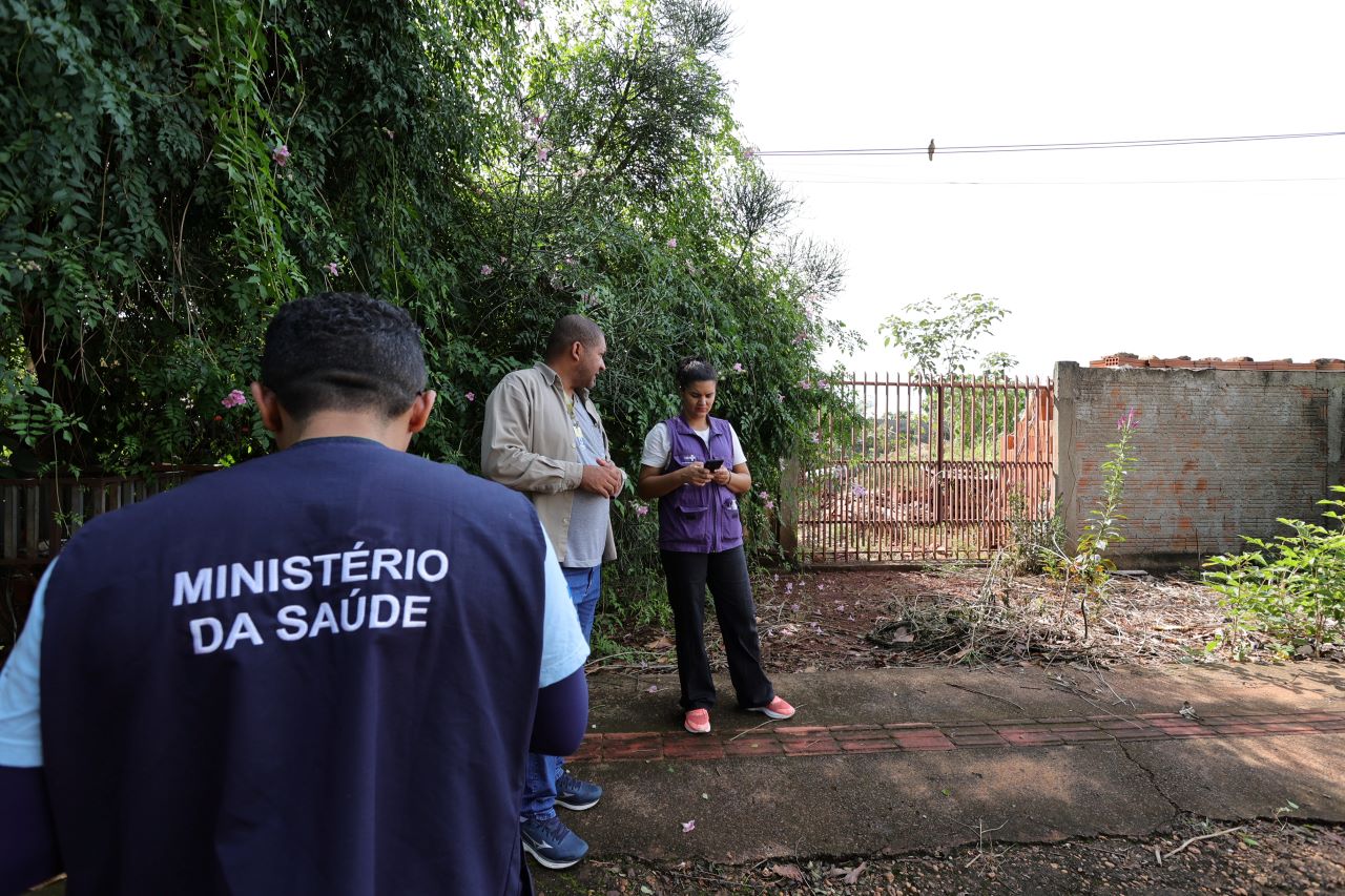 Prefeitura vistoria mais 1.428 imóveis e identifica 5 focos de Chikungunya