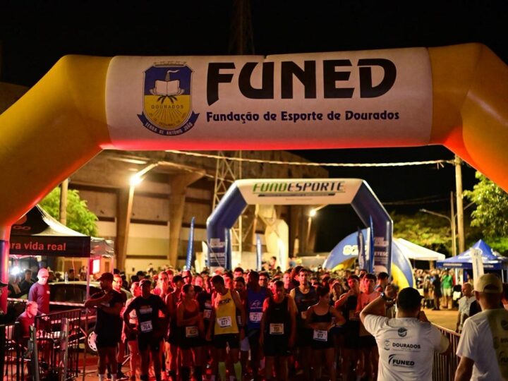 Corrida do Trabalhador reuniu esporte e lazer em edição noturna em Dourados