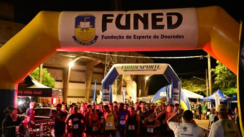 Corrida do Trabalhador reuniu esporte e lazer em edição noturna em Dourados