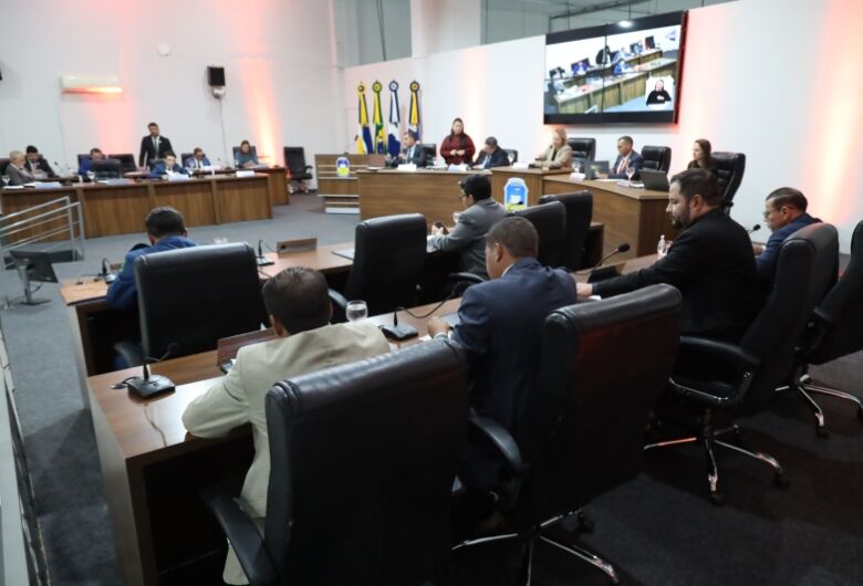 Câmara aprova novas regras para concessão do sistema de estacionamento rotativo em Dourados