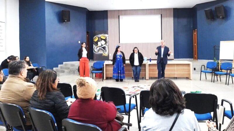 Prefeitura de Dourados oferece formação continuada para assistentes de biblioteca