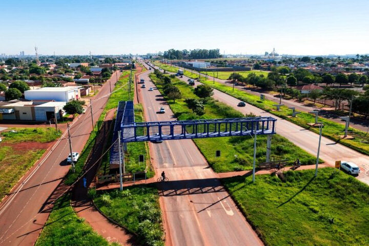 Obra de passarela na MS-156 busca reduzir riscos em trecho de alto fluxo
