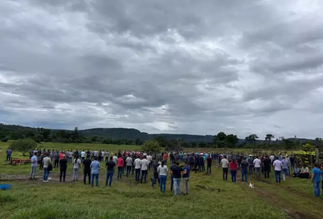 Com demarcação parada desde 2013, terenas ocupam sede de fazenda em Sidrolândia