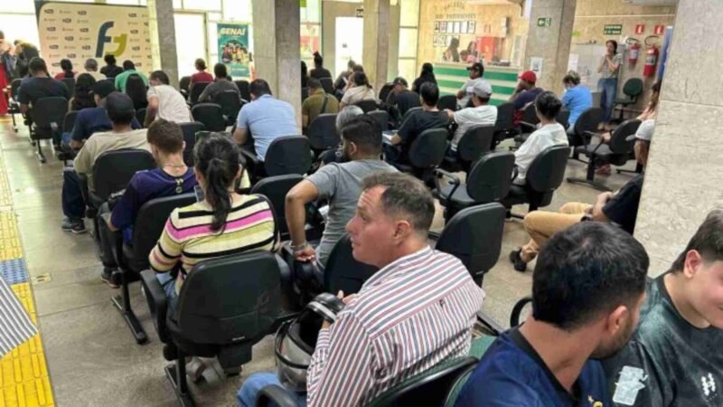 Semana começa com mais de mil vagas de emprego em Campo Grande