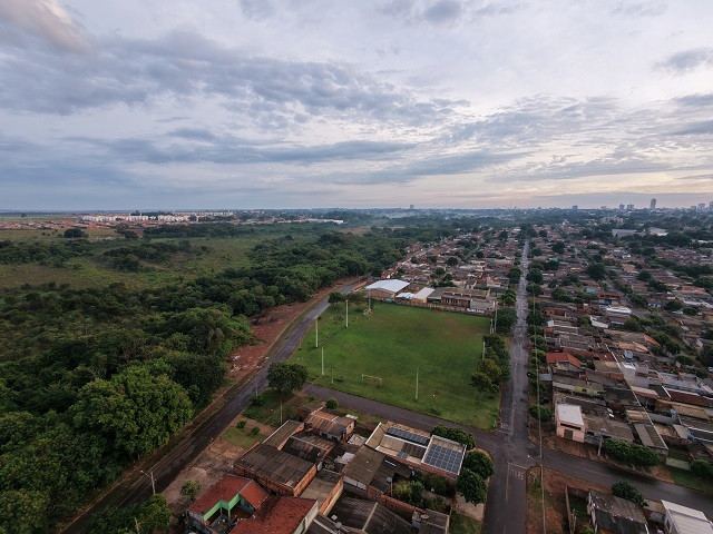 Alerta laranja coloca Dourados e região sob risco de chuva intensa nesta quarta-feira