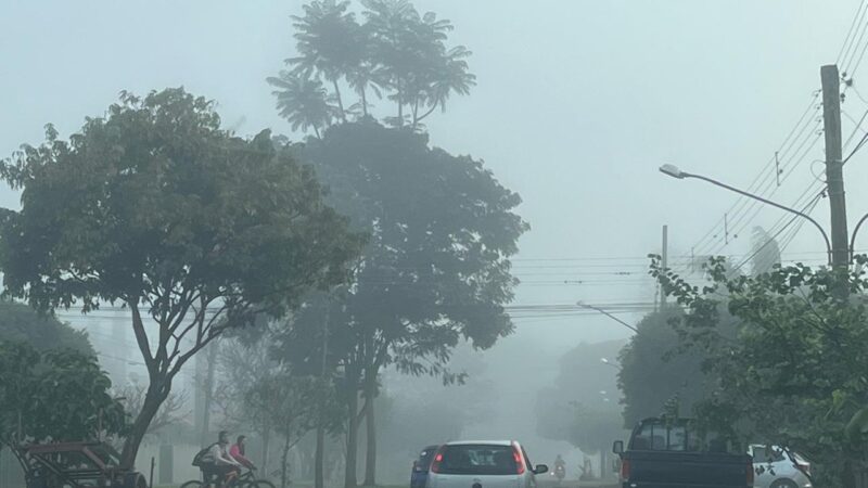 Dourados amanhece sob nevoeiro e frio; temperaturas devem subir no fim de semana
