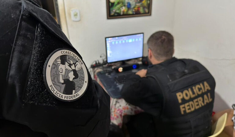 Homem é preso pela PF com vídeos de abuso sexual infantil durante operação em MS