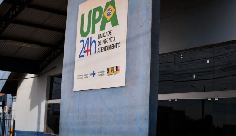 Mulher trans é levada à UPA após sofrer queimaduras durante discussão familiar 
