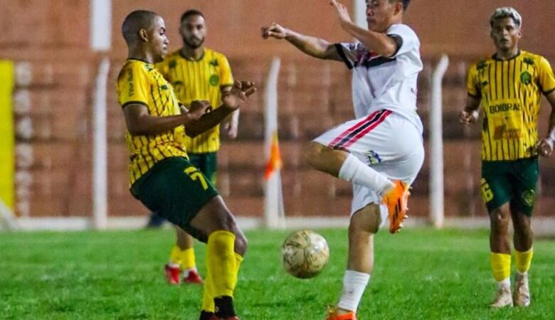 Série B começa hoje com 8 clubes e tentativa de retorno de campeões estaduais à elite