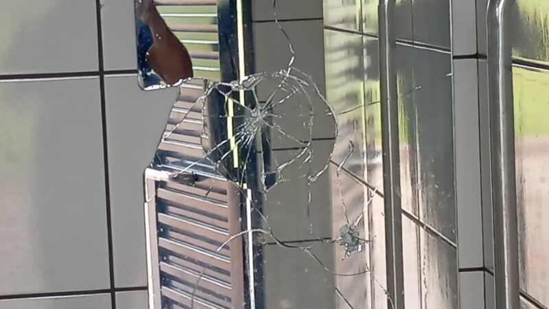 Prefeitura e Guarda Municipal investigam ação de vândalos em espaços públicos