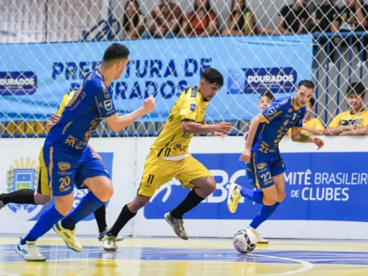 Juventude AG vence líder ACEL Chopinzinho e encosta na zona de classificação da LNF Silver