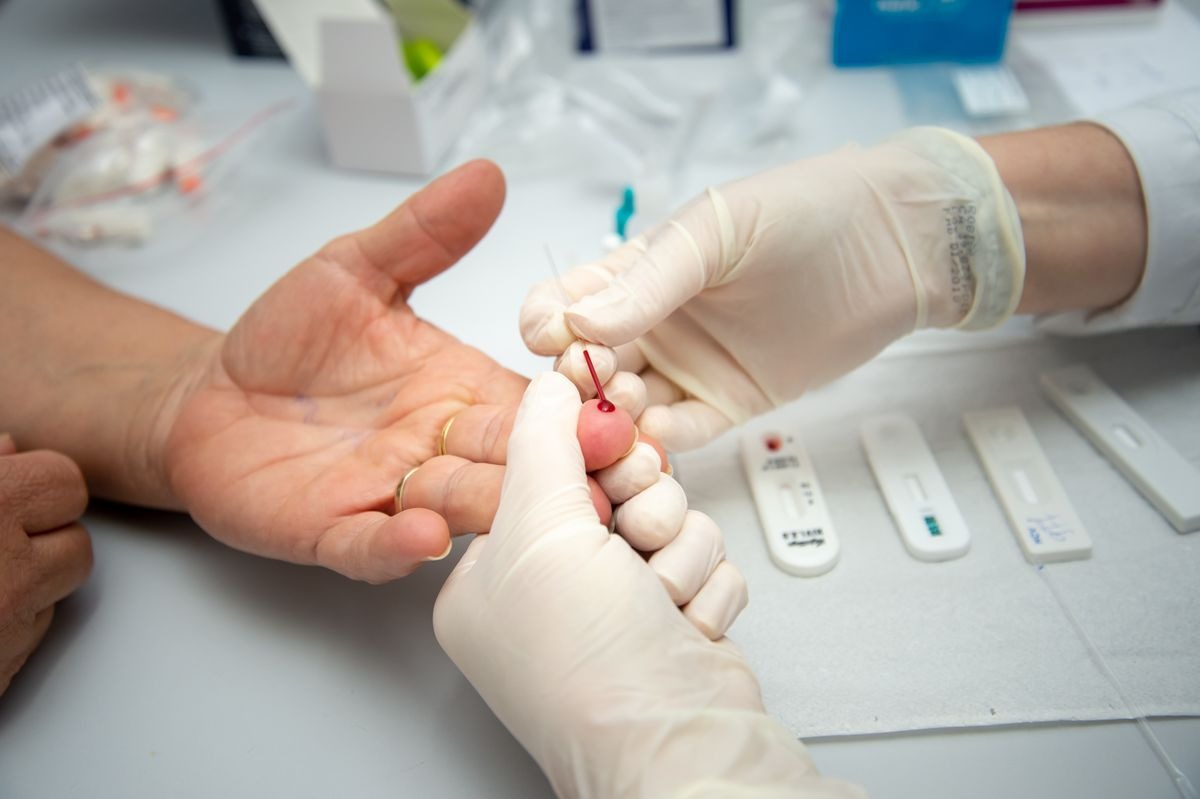 Prefeitura realiza mais de 2 mil testes e não registra novos casos de hepatite B em 2026