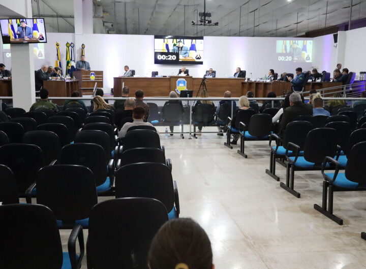 Câmara de Dourados conclui votação da LDO antes do recesso parlamentar