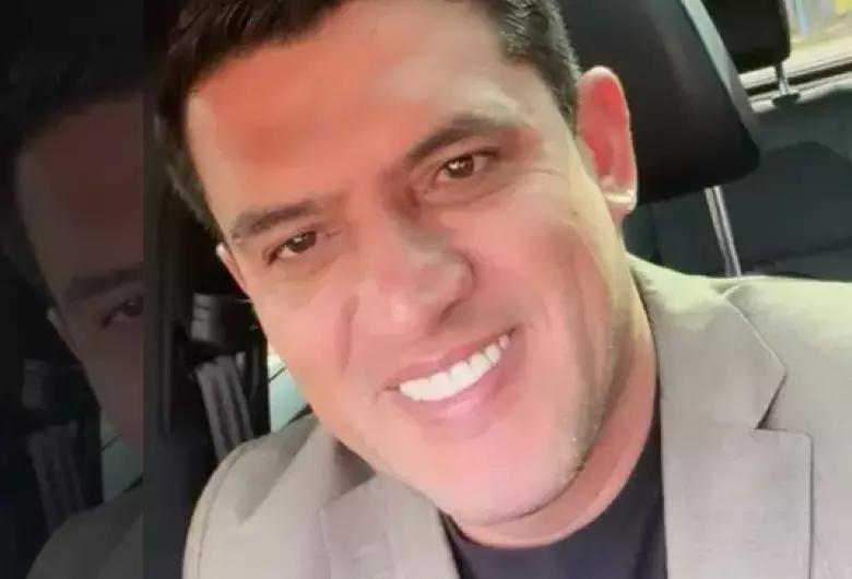 Operação que mira desvios em licitações tem ex-prefeito como um dos alvos