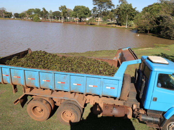 Prefeitura conclui limpeza do lago do Antenor Martins e inicia força-tarefa no Rego D’Água