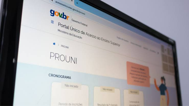 Prouni 2026: inscrição gratuita para o 2º semestre começa nesta terça