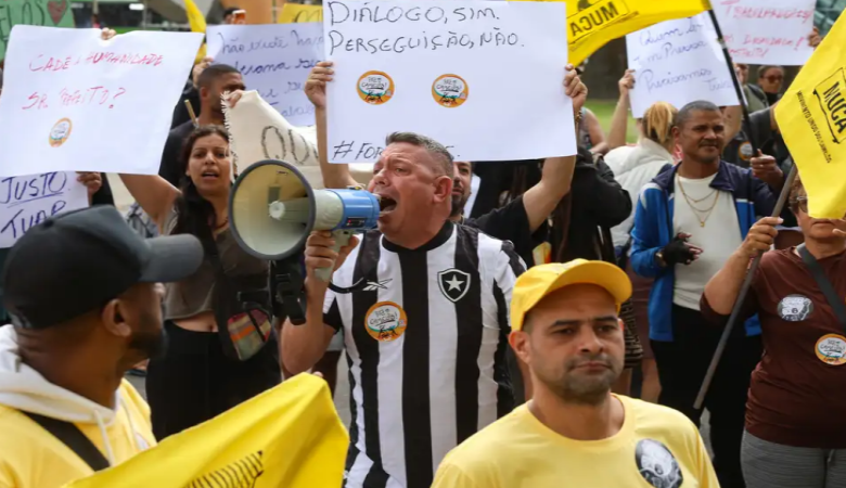 Trabalhadores informais fazem novo ato contra programa Tolerância Zero